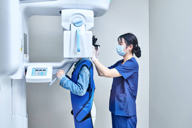 Best Emergency Dental Care for Broken or Chipped Teeth in Mcdade, TX